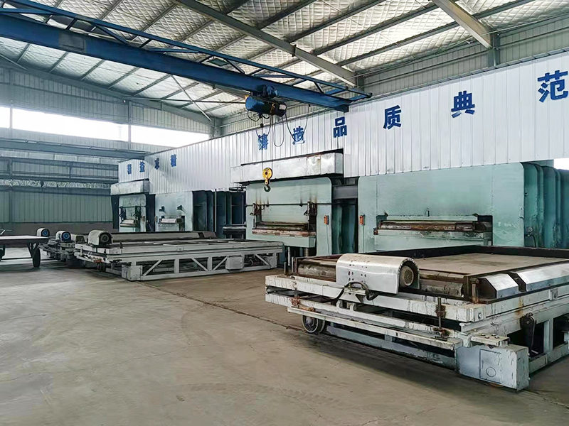 模壓車(chē)間生產(chǎn)線